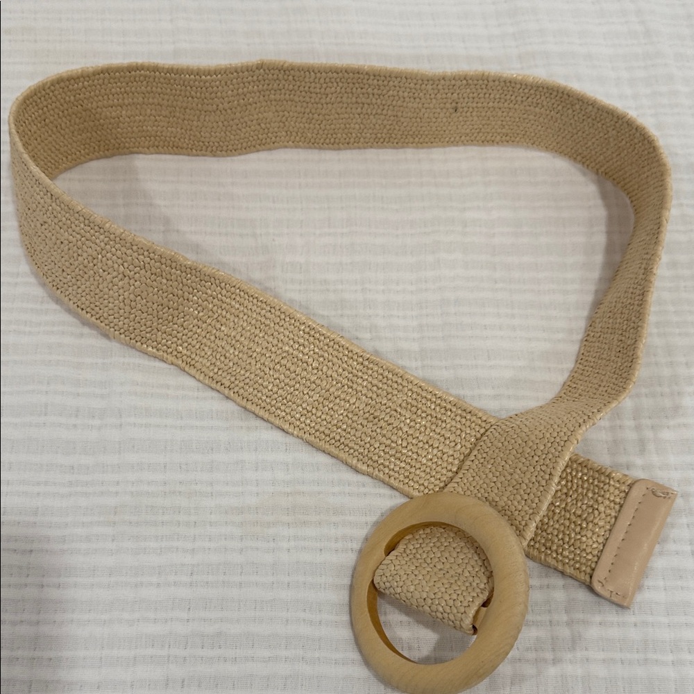 Elegant Tan Woven Belt